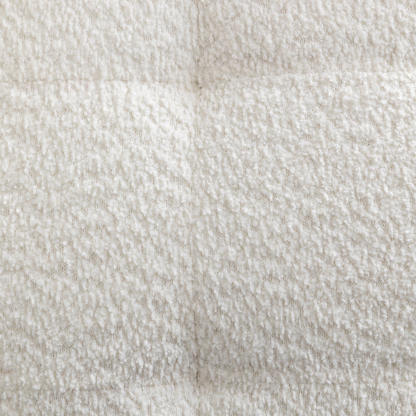 Movile Tufted Accent Chair, Oversized Seating