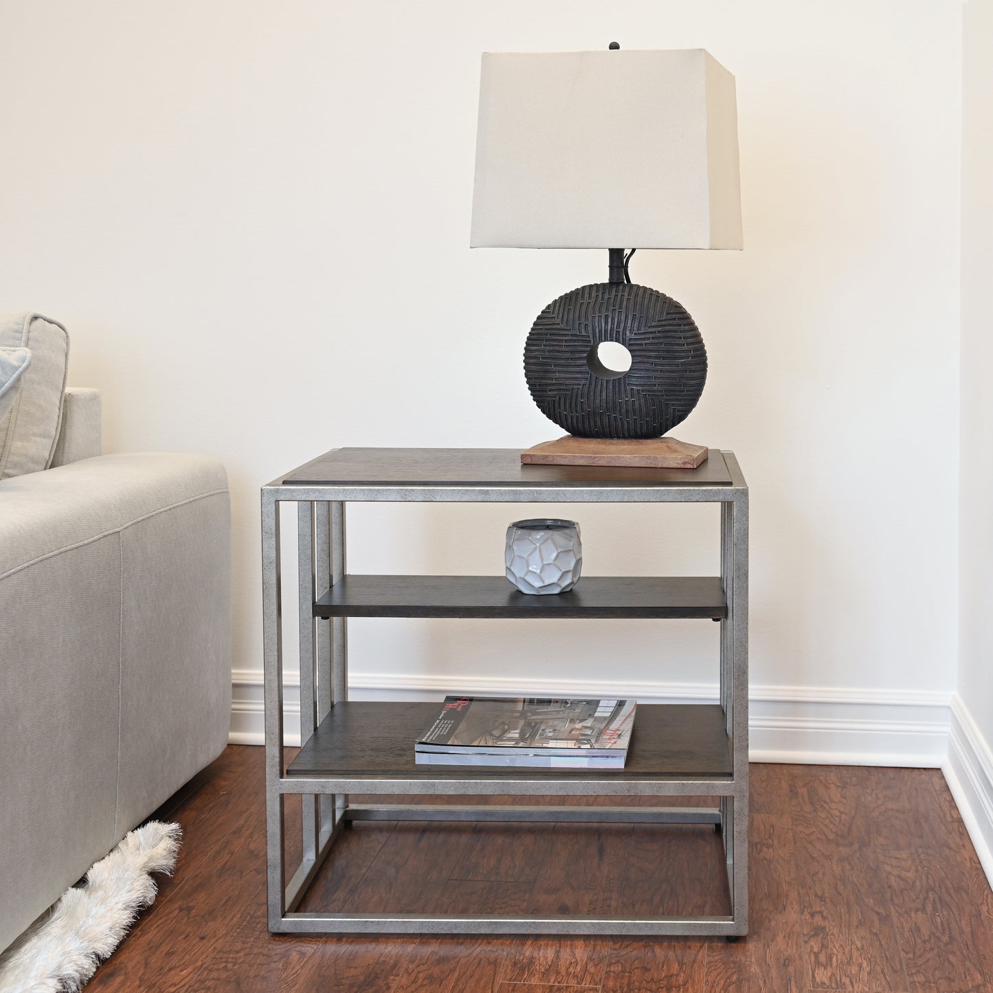 Roundhill Furniture Padena Metal Frame Wood Living Room End Table with Shelf