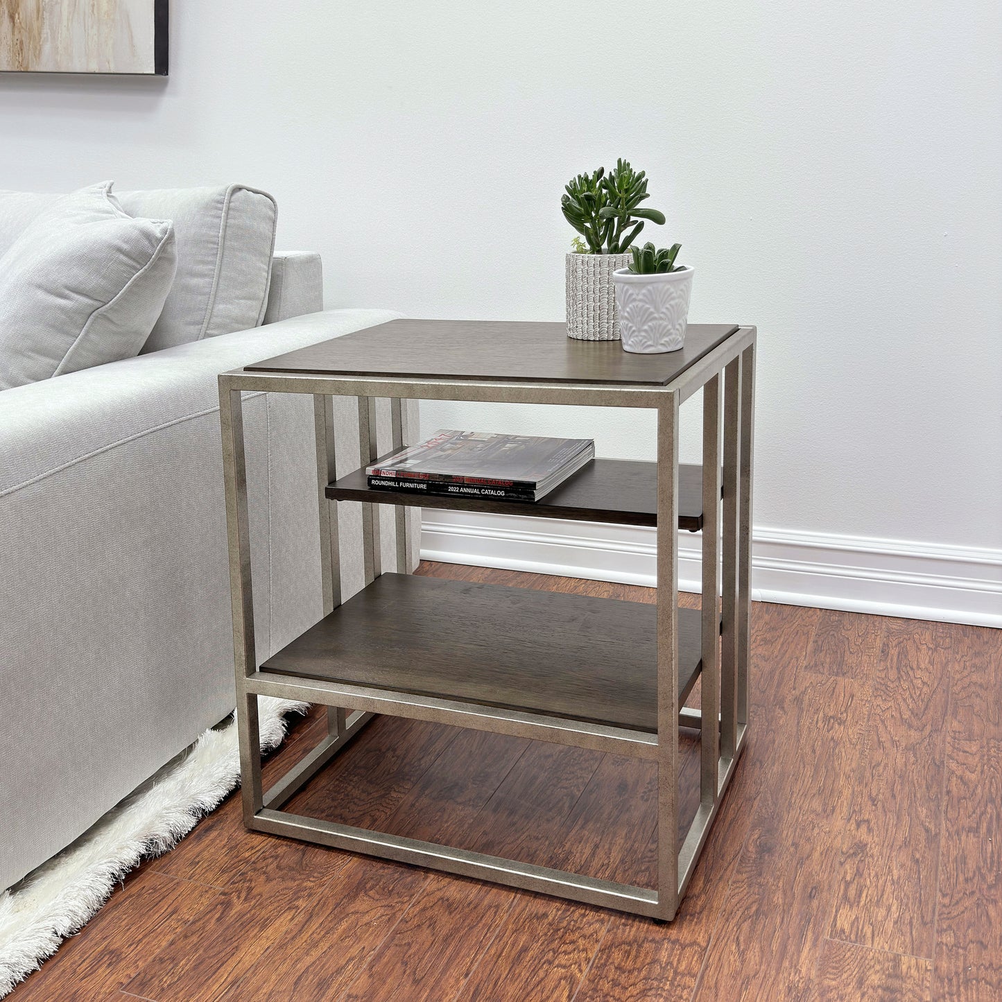 Roundhill Furniture Padena Metal Frame Wood Living Room End Table with Shelf