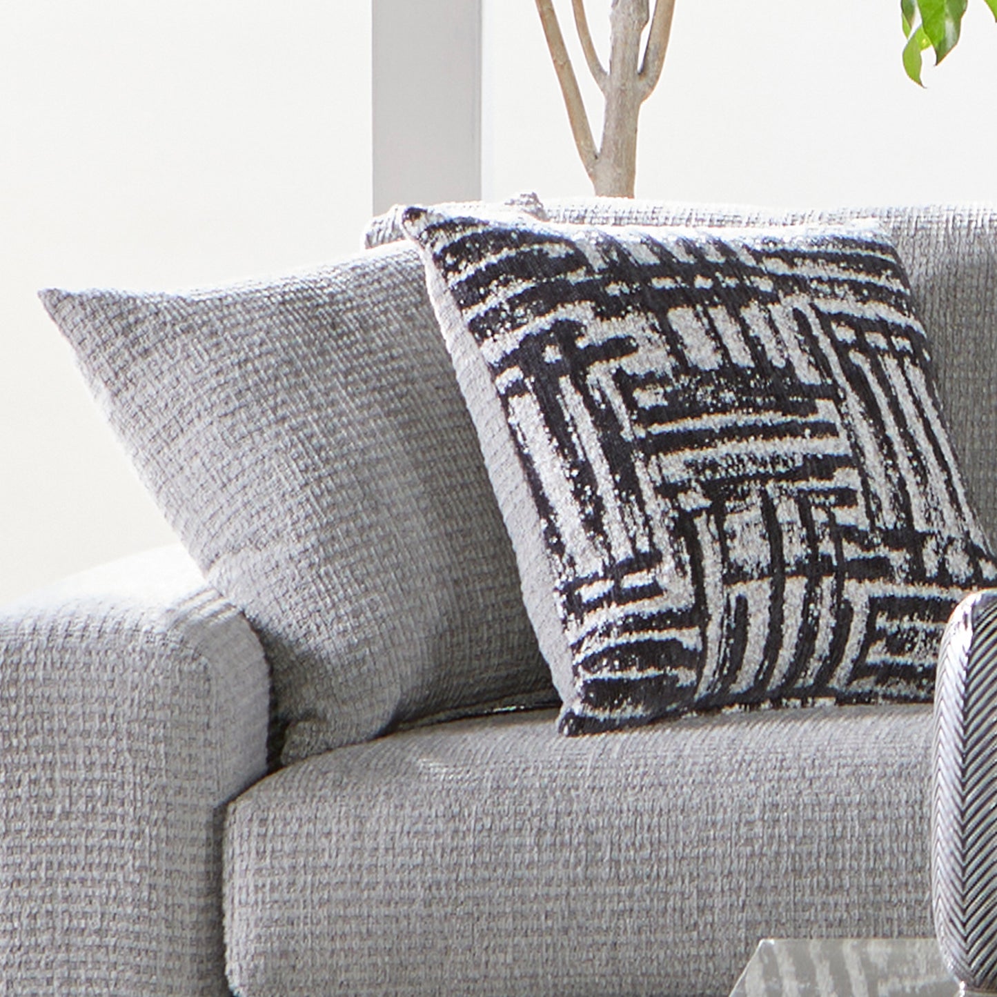 Roundhill Furniture Lancelot Living Room Collection