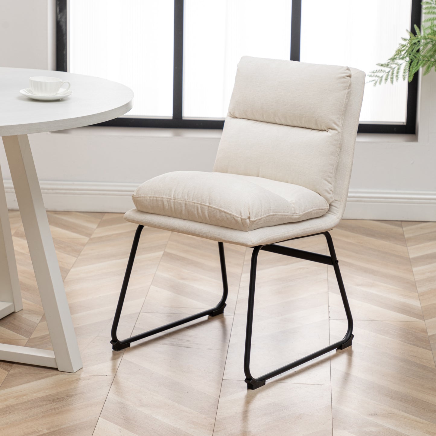 Innes 5-Piece Round Dining Set, Trestle Dining Table with 4 Stylish Chairs