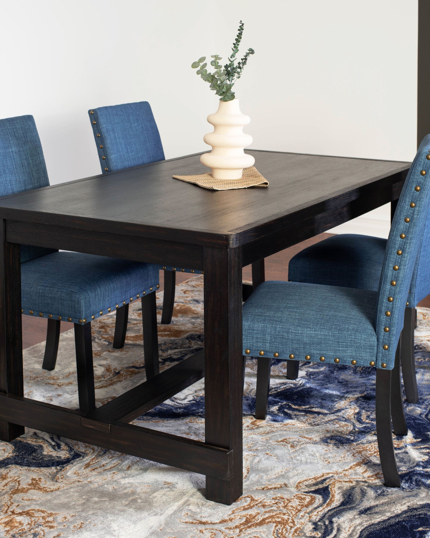 Muzzi Contemporary 6-Piece Dining Set, Dining Table with 4 Stylish Chairs and a Bench