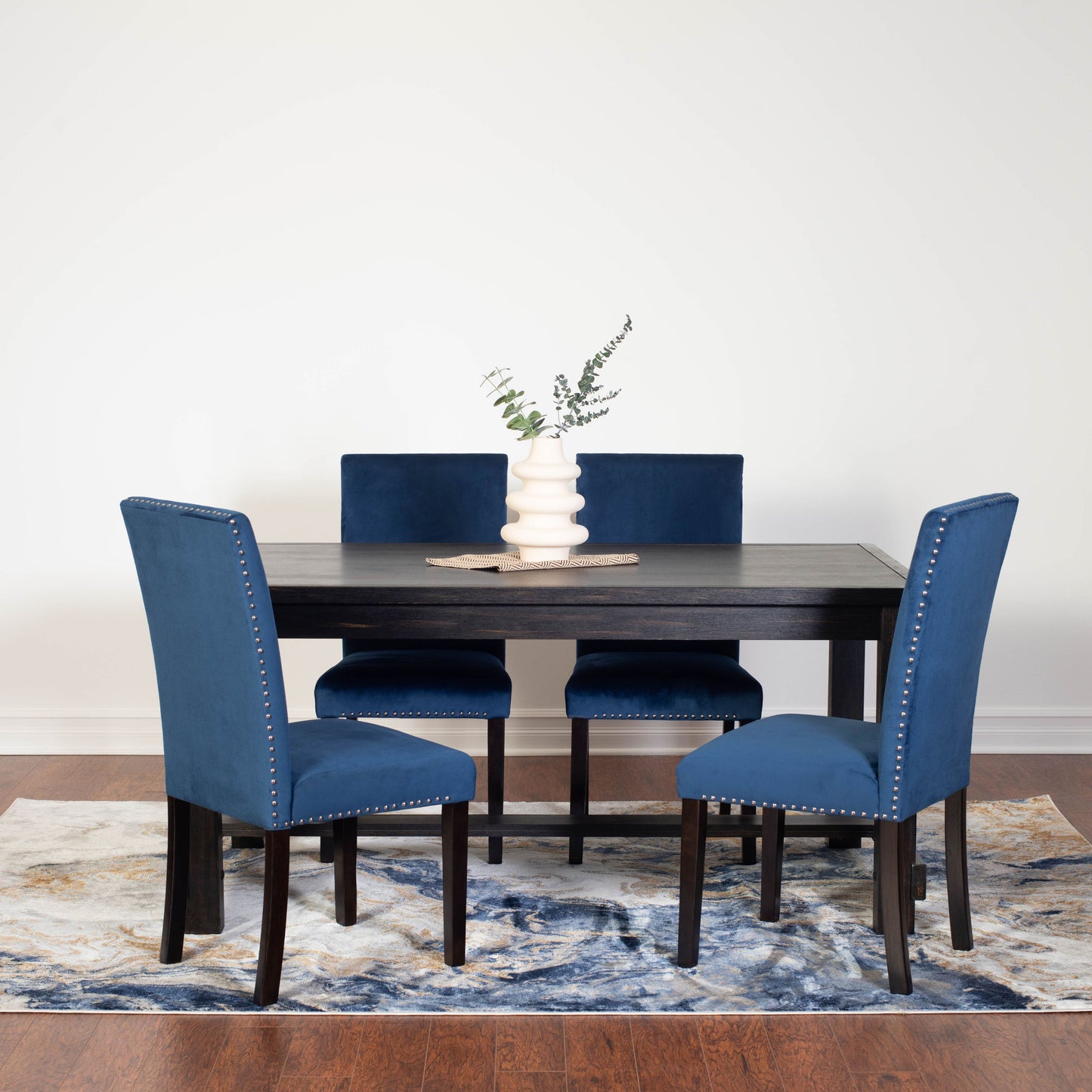 Vanzo Contemporary 5-Piece Dining Set, Dining Table with 4 Stylish Chairs