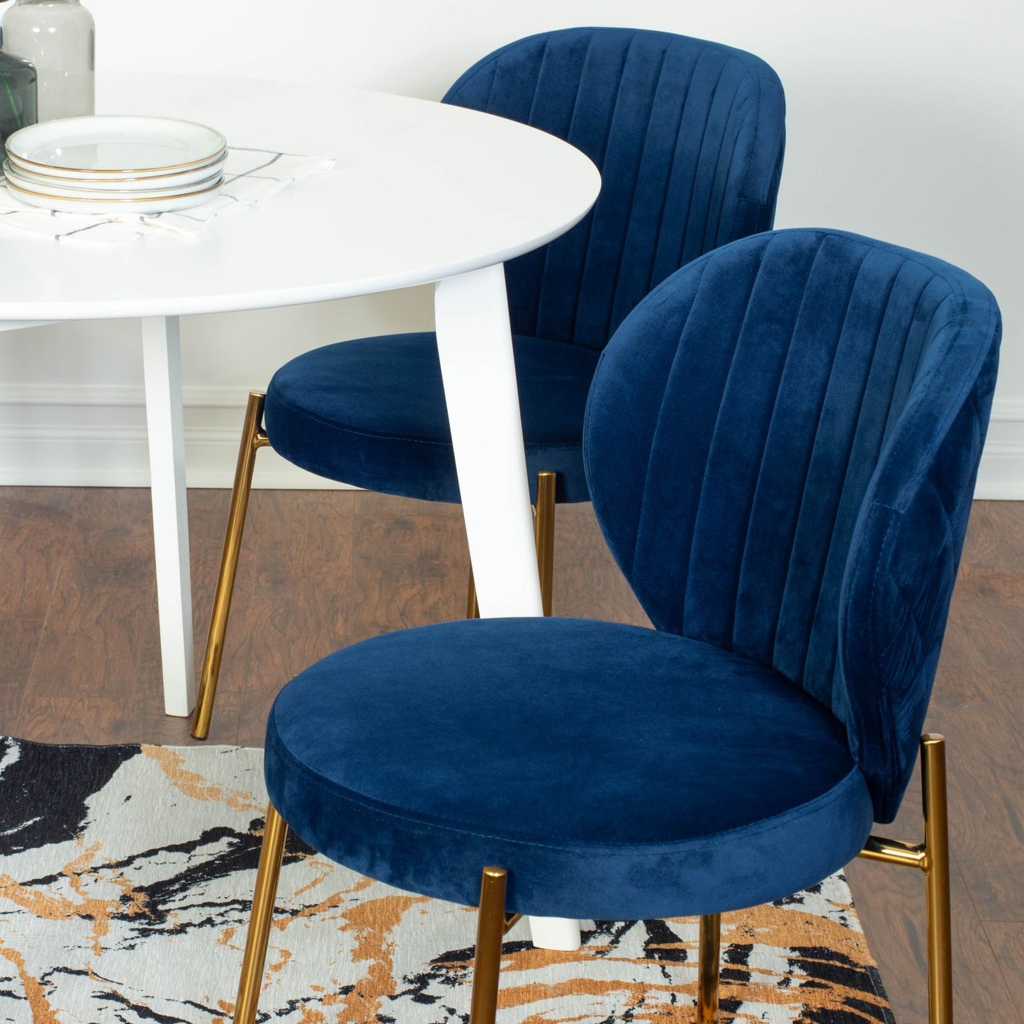 Amoa Contemporary 3-Piece Dining Set, White Round Dining Table with 2 Chairs
