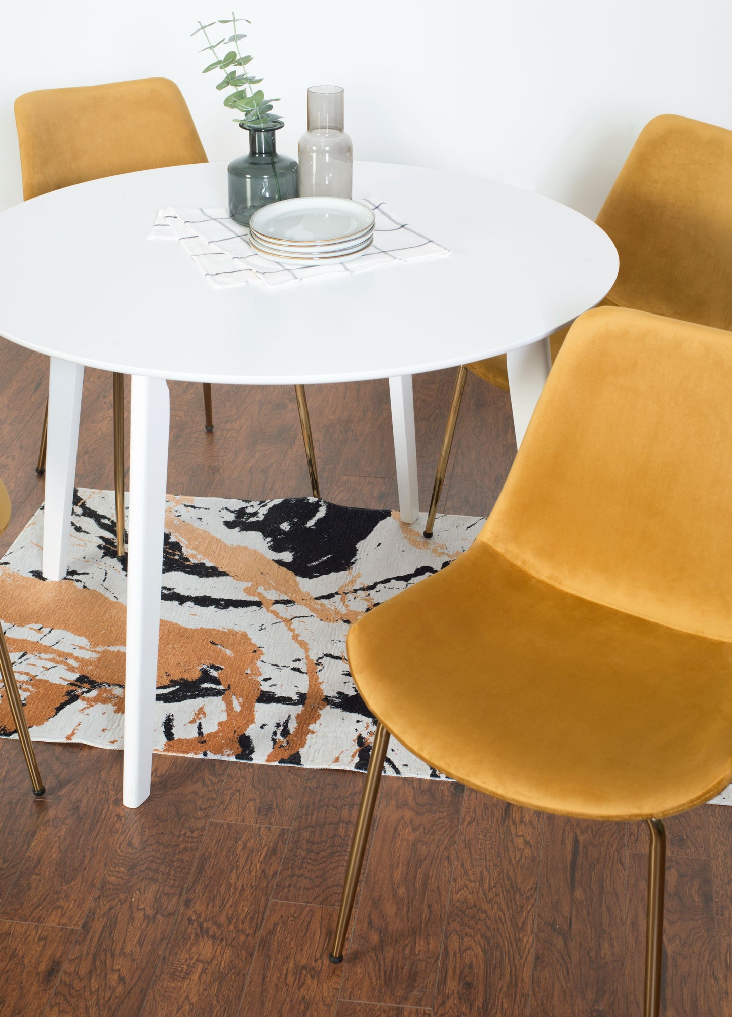 Aufurr Contemporary 5-Piece Dining Set, White Round Dining Table with 4 Chairs