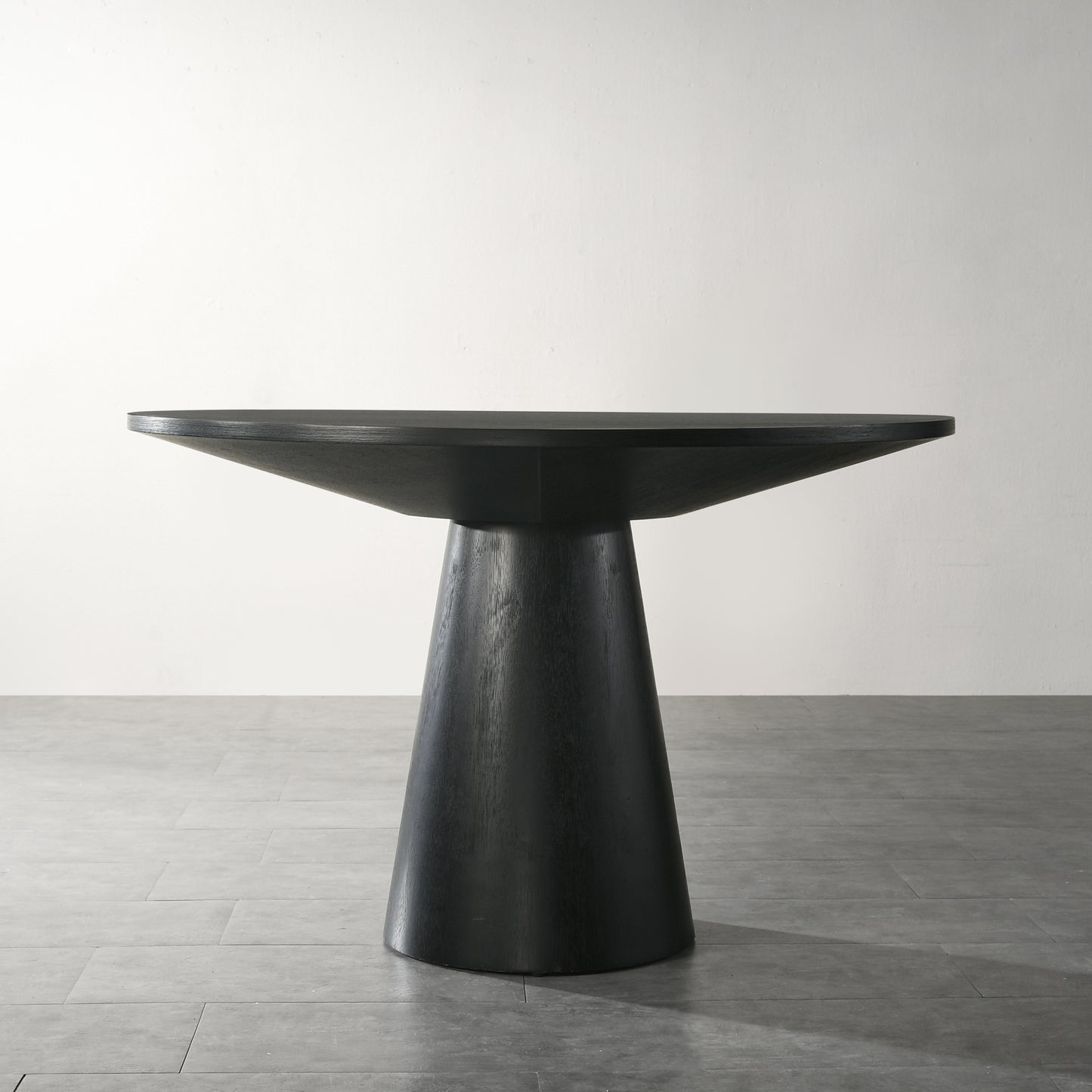 Nuevo 5-Piece Round Dining Set, Pedestal Dining Table with 4 Chairs