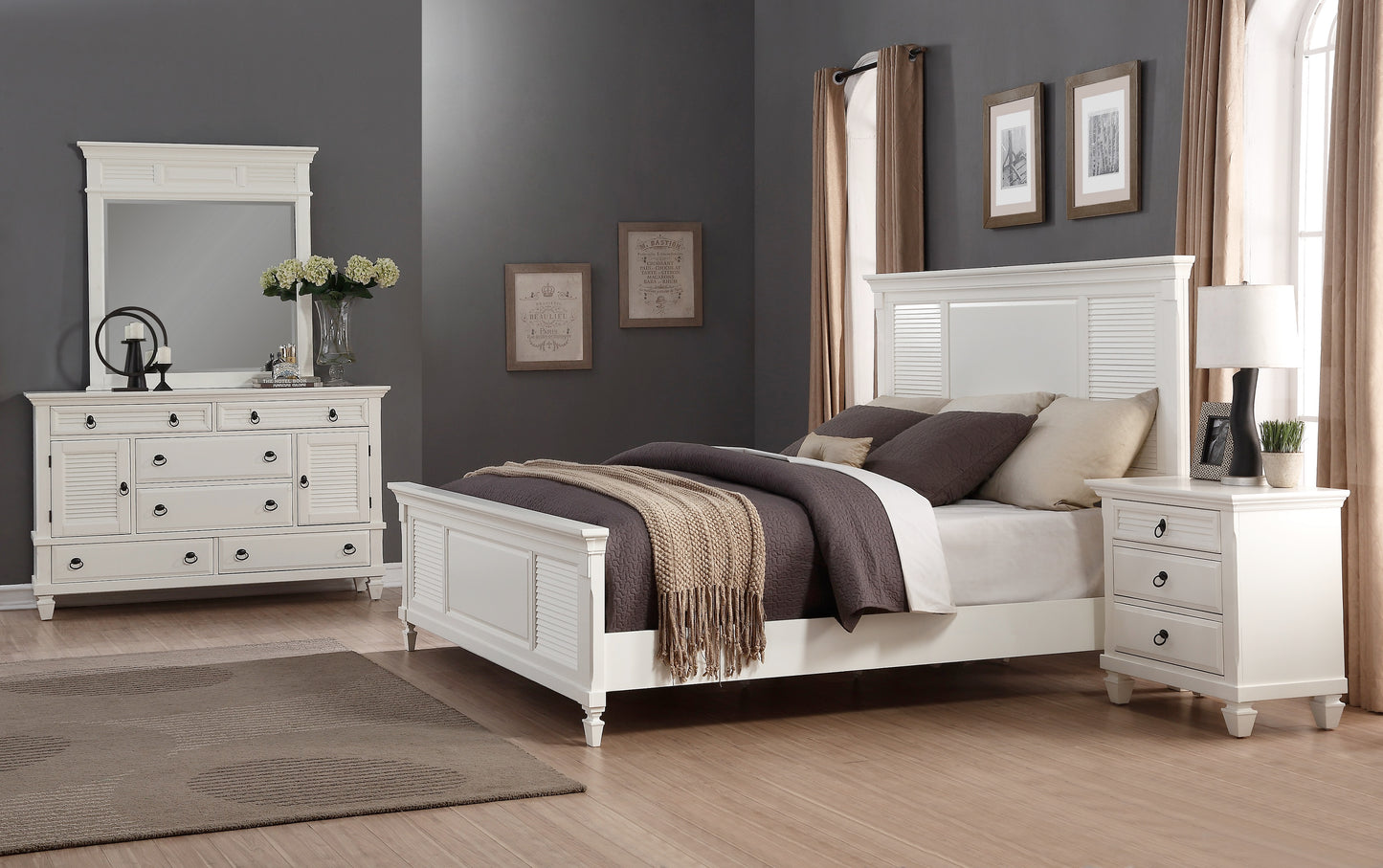 Regitina Contemporary White Wood Bedroom Collection