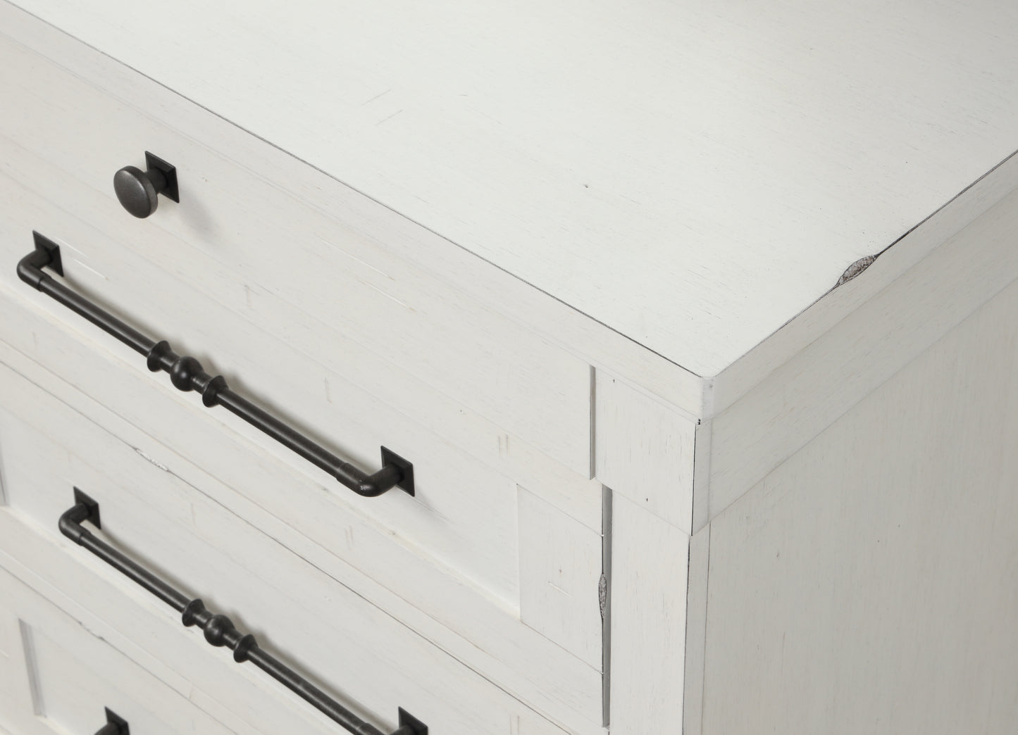 Laria Antique White Finish Wood 6-Drawer Chest