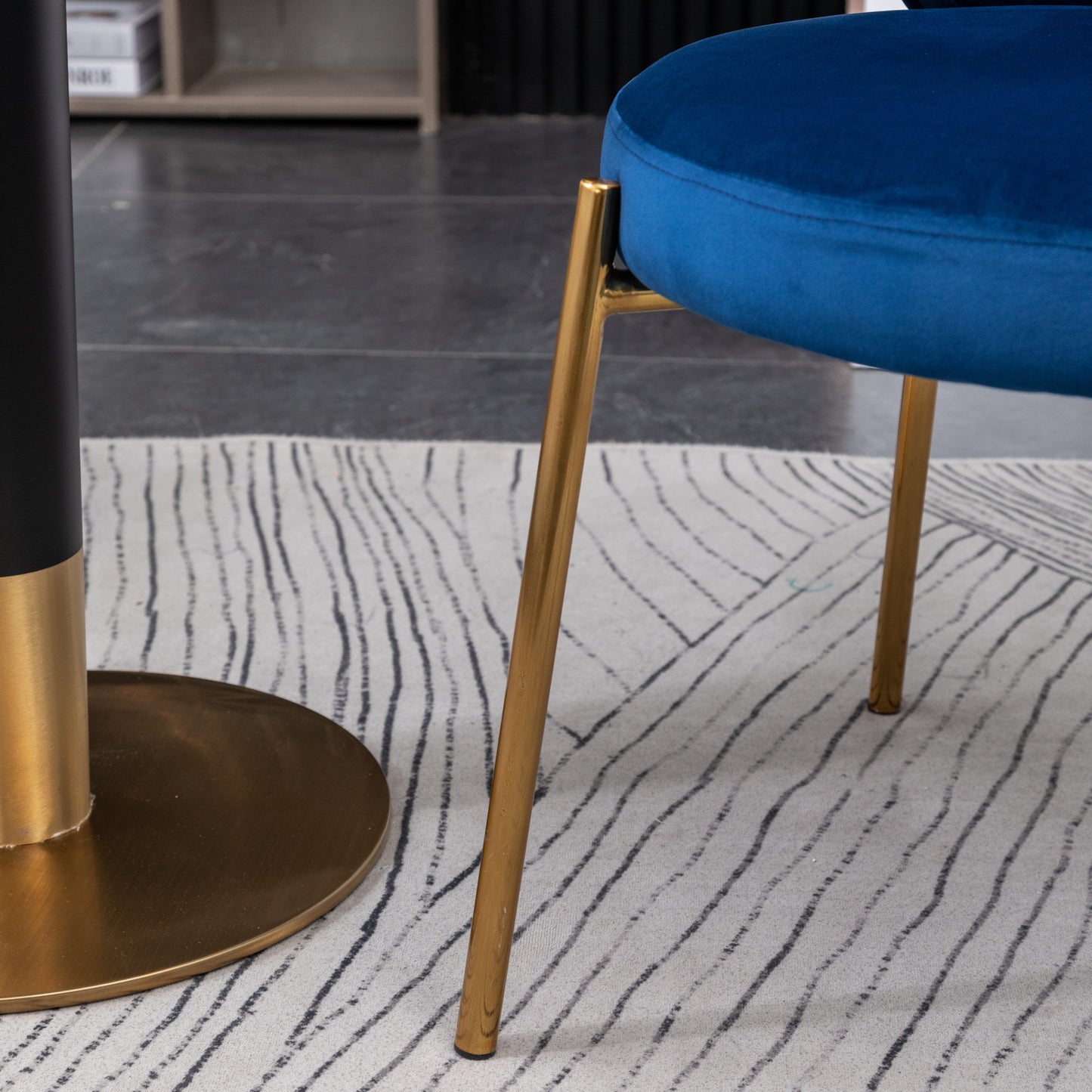 Amoa Contemporary Velvet Upholstery Dining Chair, Blue