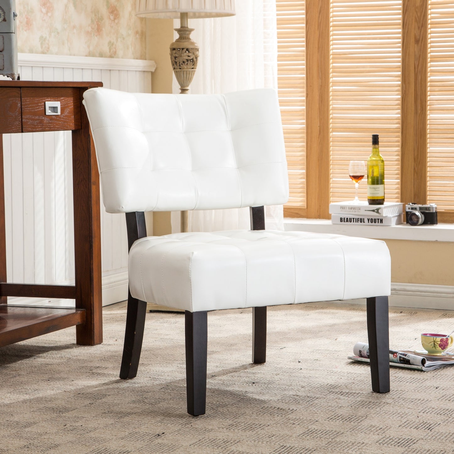 Movile Tufted Accent Chair, Oversized Seating