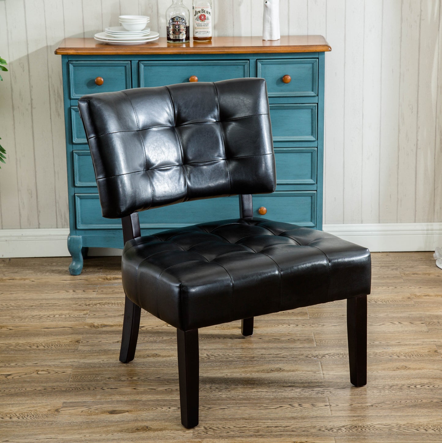 Movile Tufted Accent Chair, Oversized Seating