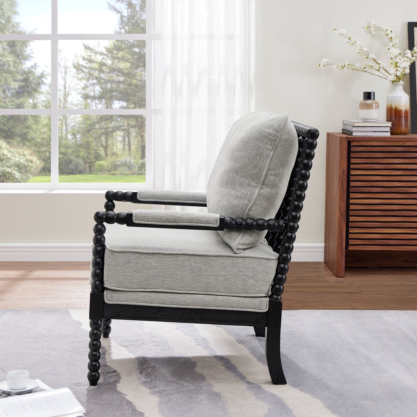 Roundhill Furniture Belvoir Upholstered Spool Accent Chair with Turned Wood Frame
