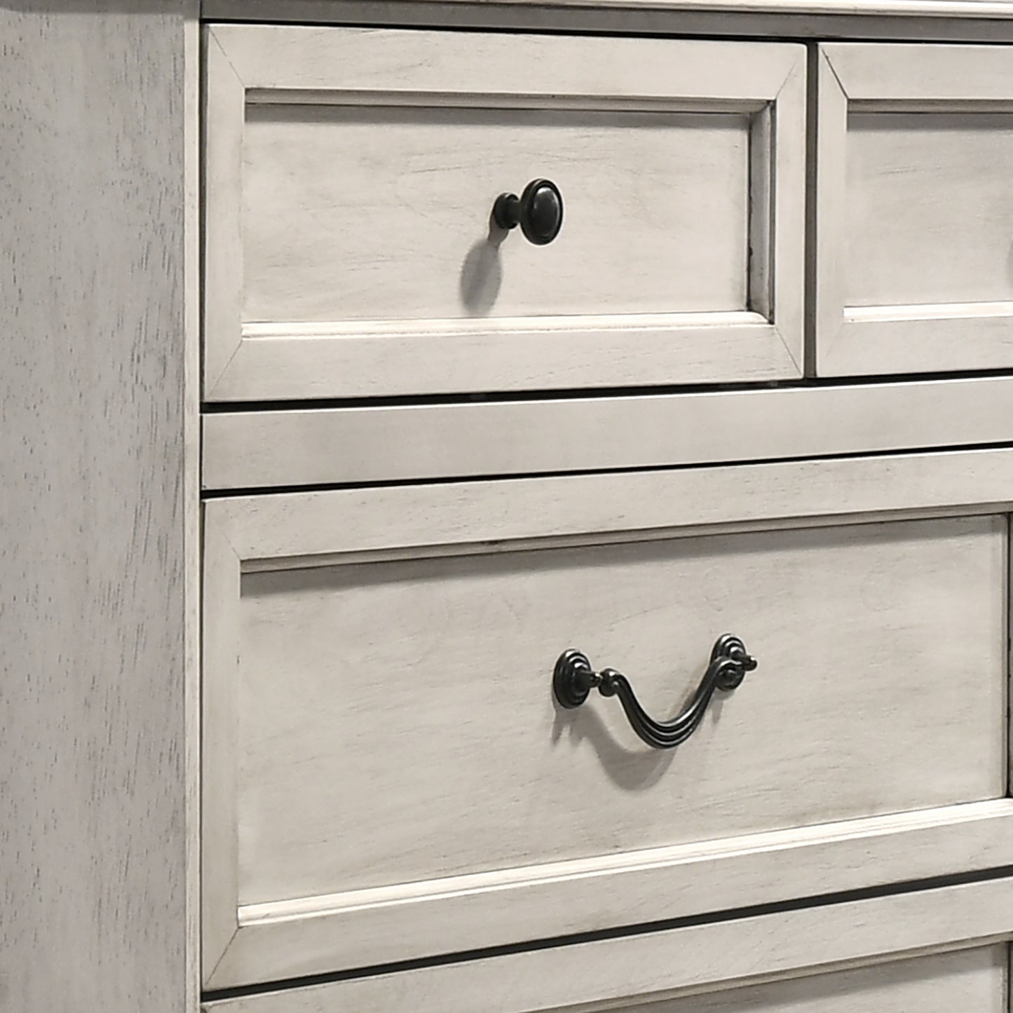 Tabner Maderne Traditional Wood 9-Drawer Dresser with Mirror