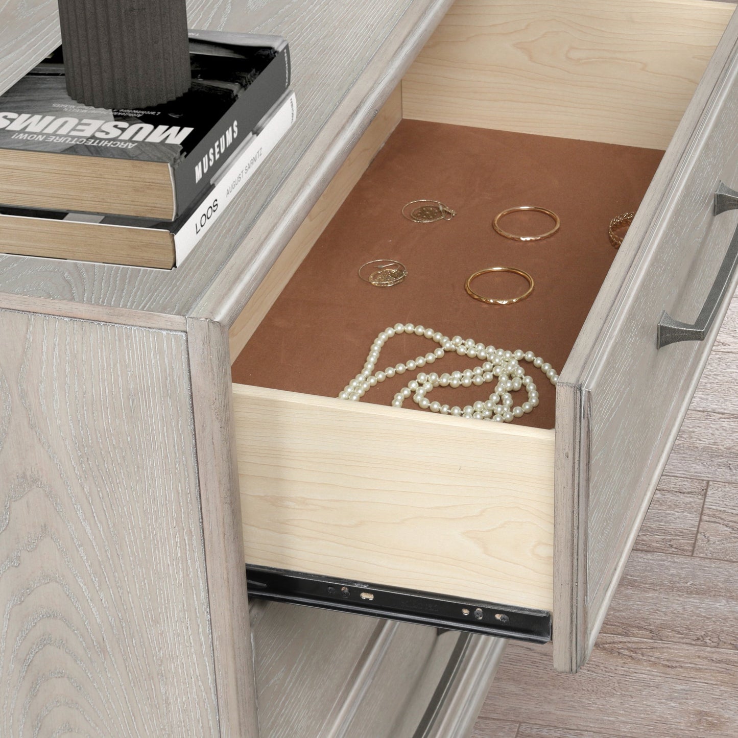 Roundhill Furniture Seluna 5-Drawer Bedroom Chest, Gray Oak Finish