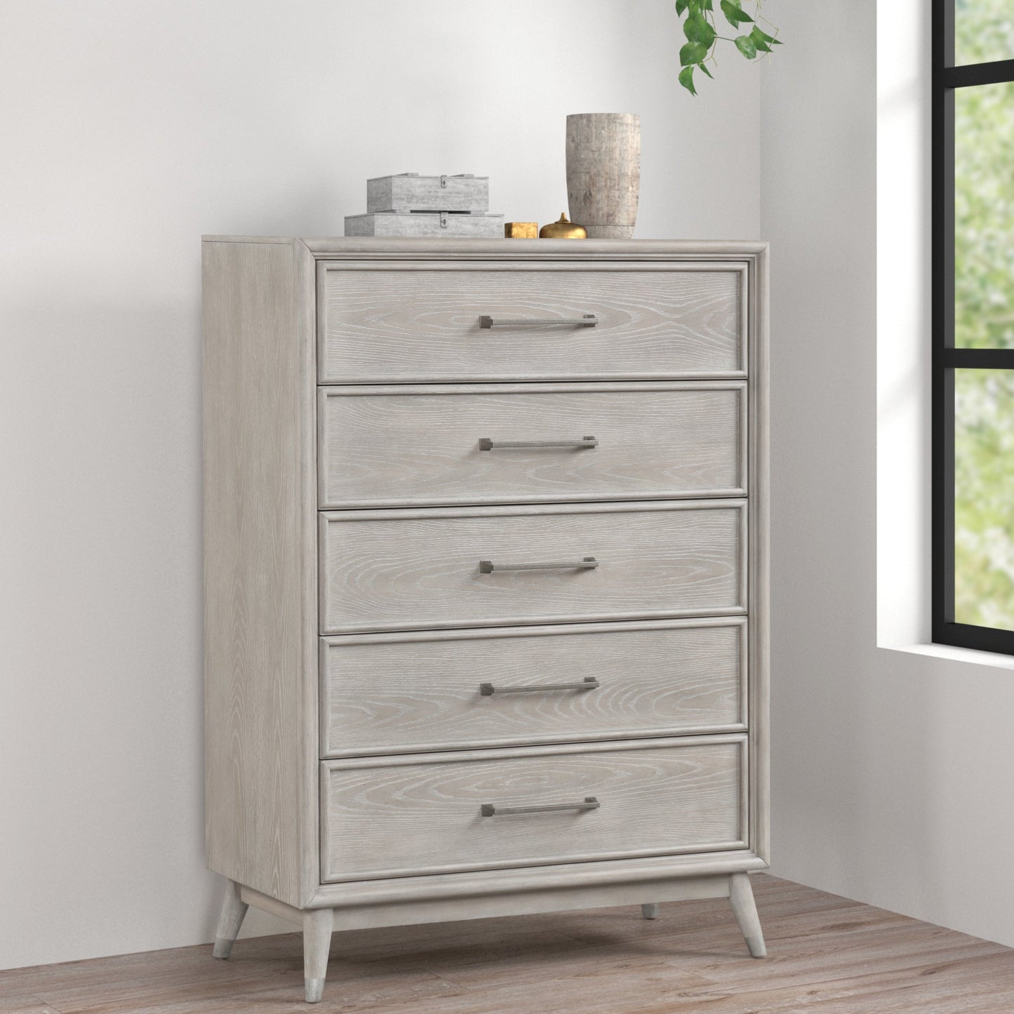 Roundhill Furniture Seluna 5-Drawer Bedroom Chest, Gray Oak Finish