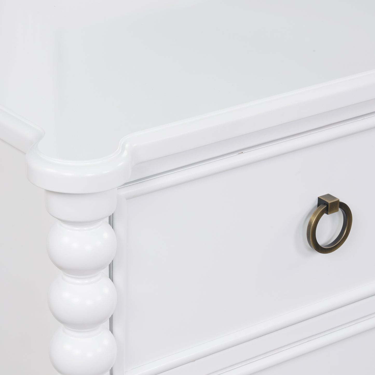 Roundhill Furniture Avellune 5-Drawer Chest, White Finish