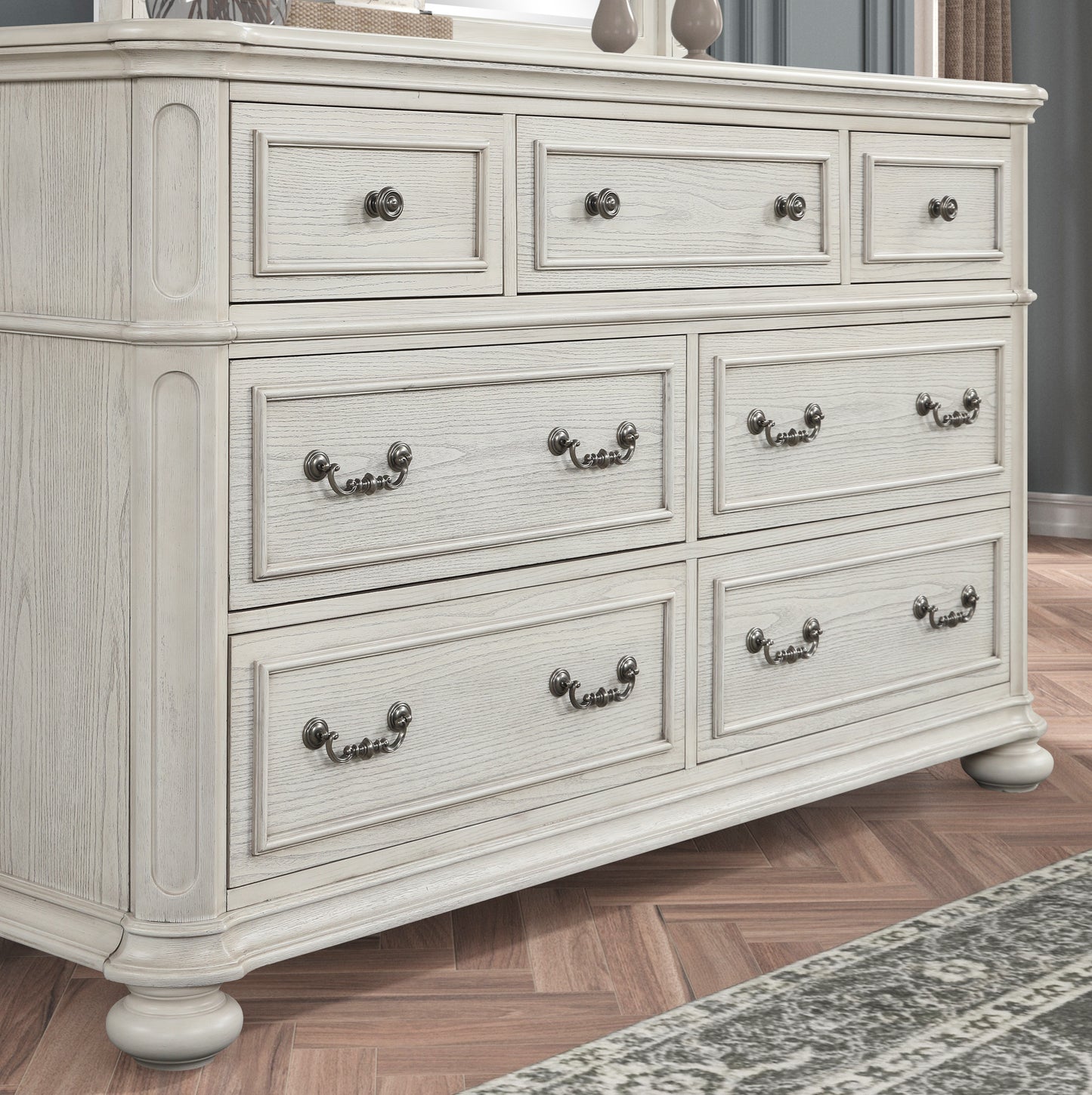 Roundhill Furniture Nelson French Traditional Bedroom Collection, Antique White