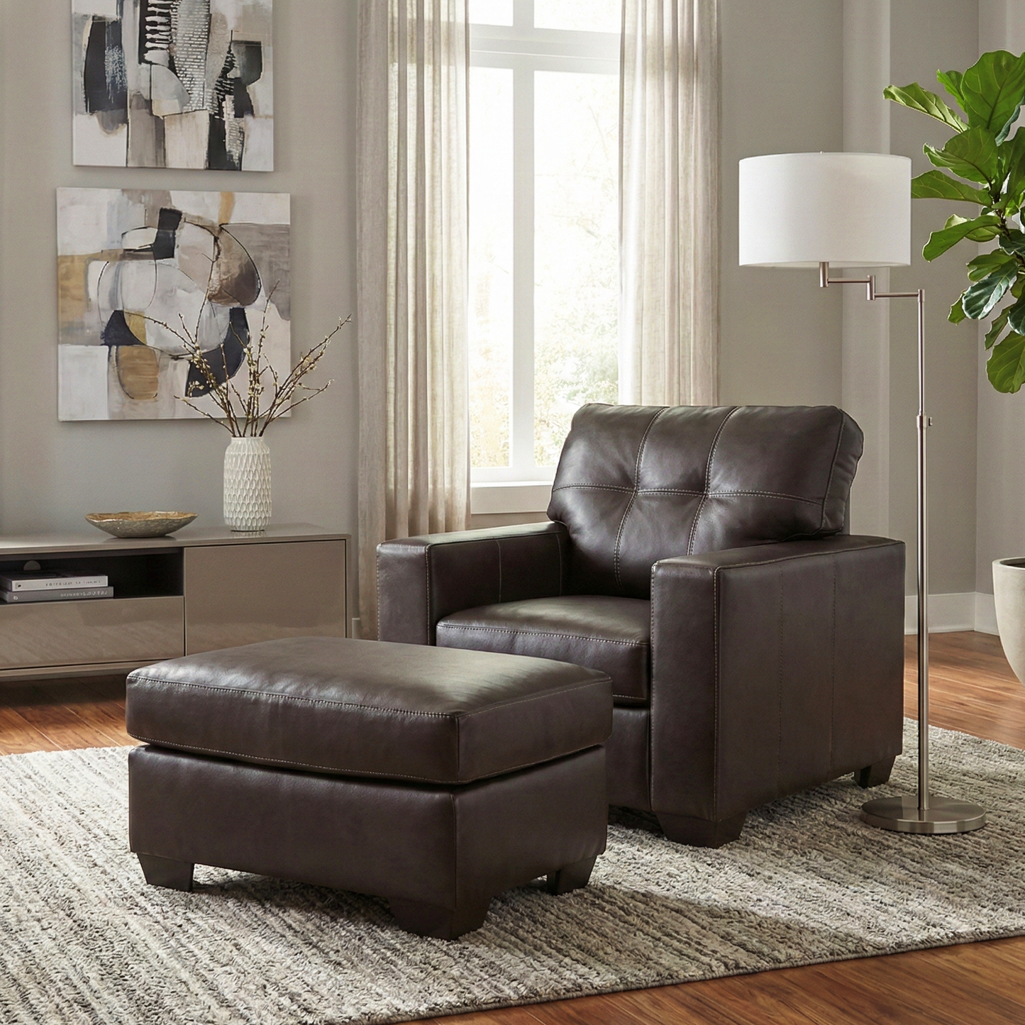 Roundhill Furniture Holmes Leather Living Room Collection