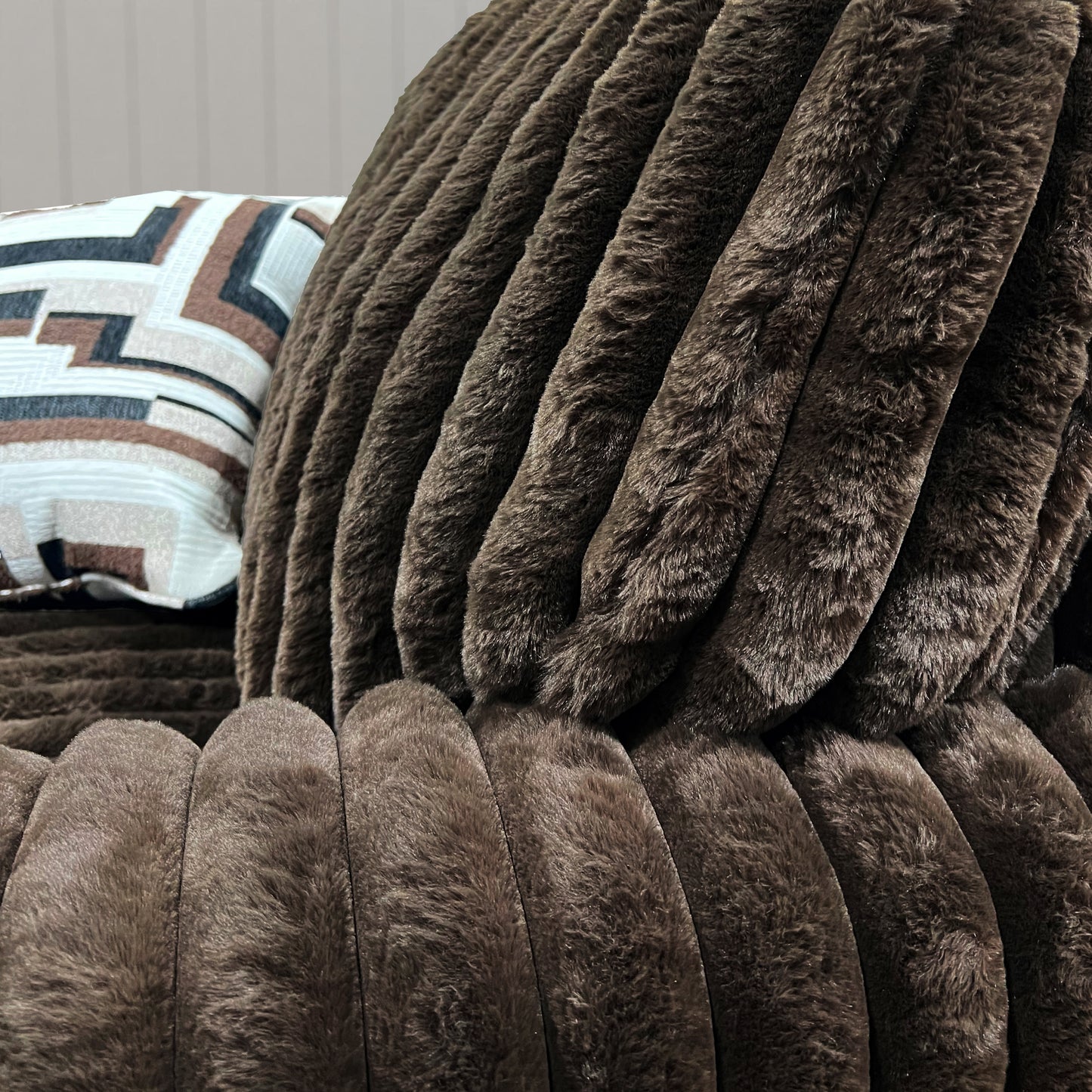 Roundhill Furniture Solenne Living Room Collection, Oversized Sofa, Loveseat, Chair and a Half, and Ottoman with Jumbo Corduroy Upholstery, Reversible Cushions