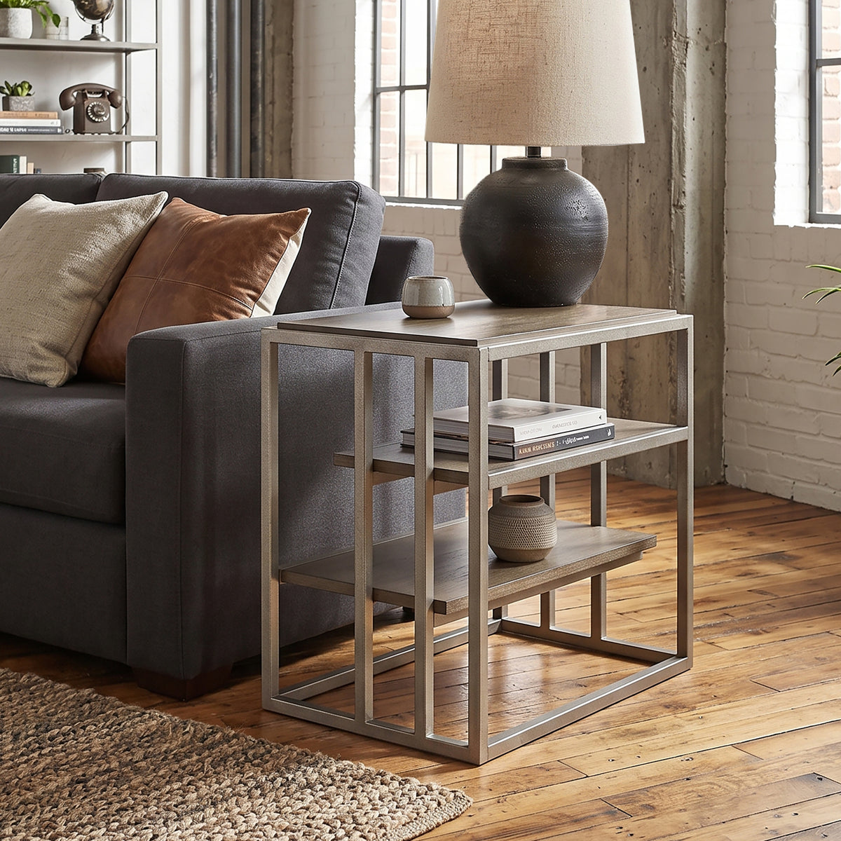 Roundhill Furniture Padena Metal Frame Wood Living Room Chairside Table with Shelf