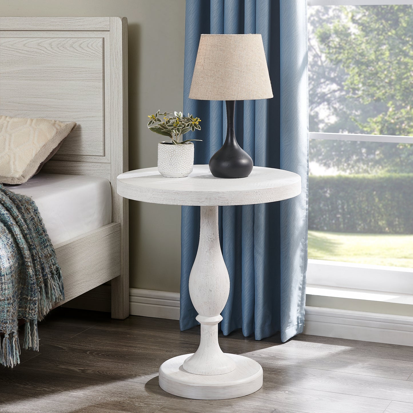 Roundhill Furniture Solmere 22" Round Wood Pedestal End Table