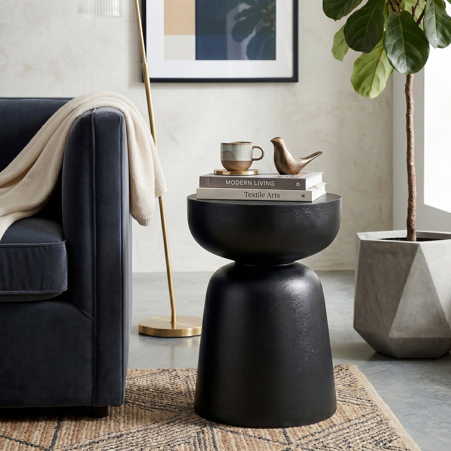 Roundhill Furniture Liora Indoor/Outdoor Sculptural Black End Table
