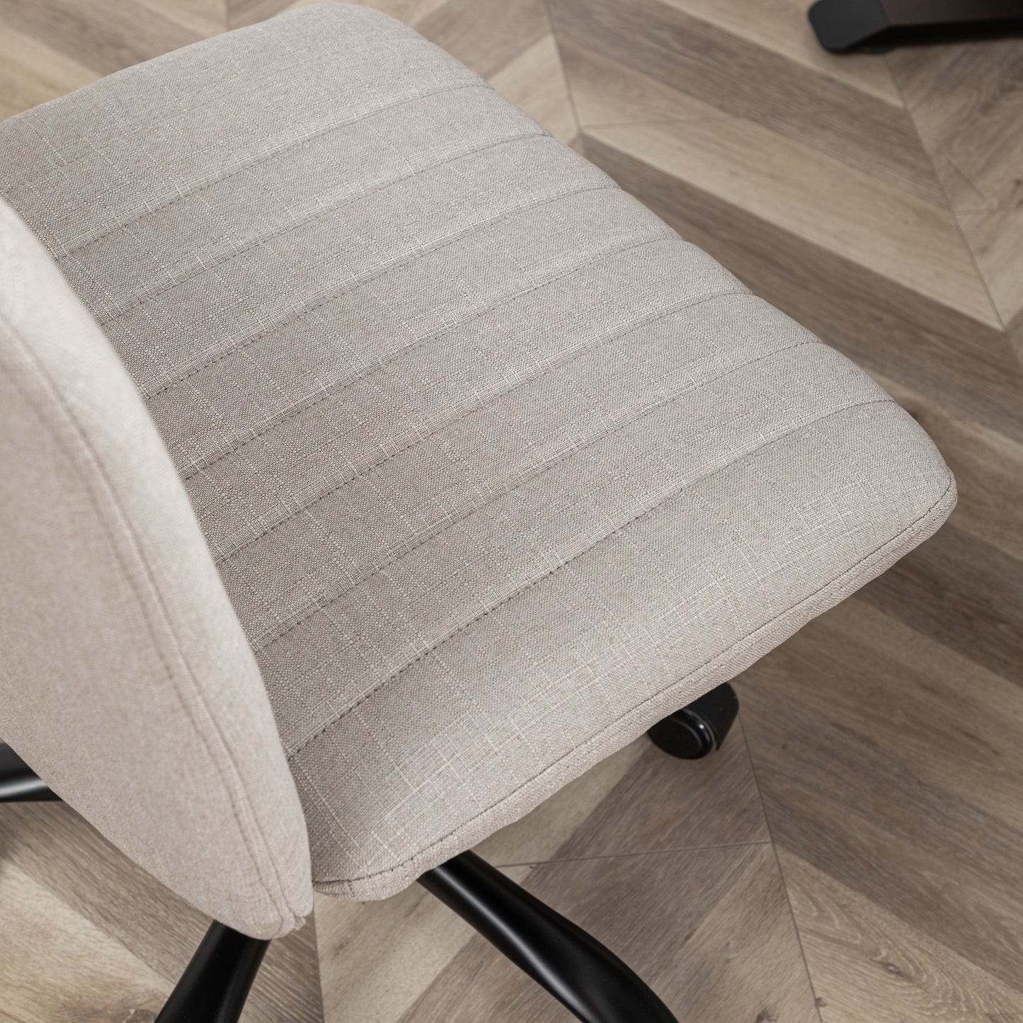 Roundhill Furniture Masar Fabric Swivel Office Chair