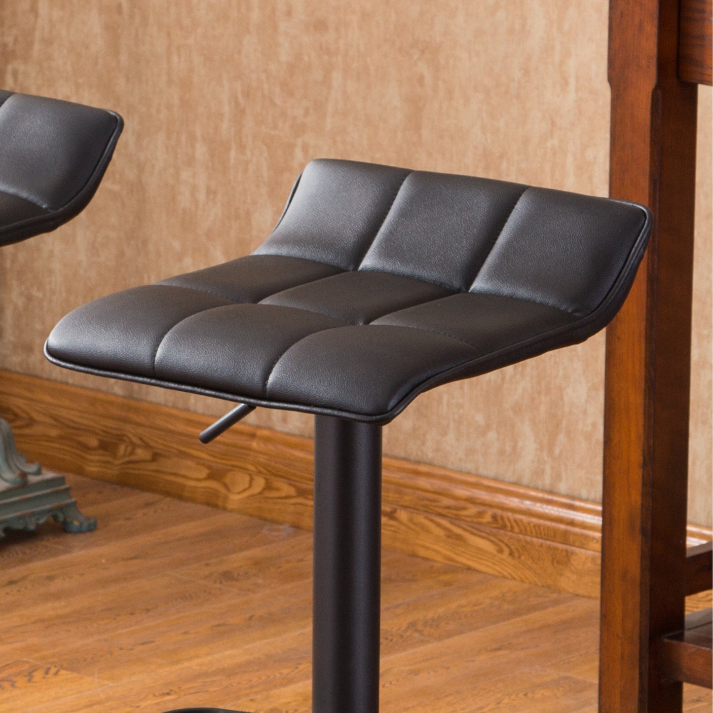 Roundhill Furniture Belham Black Adjustable Metal Base 3-Piece Bar table'set