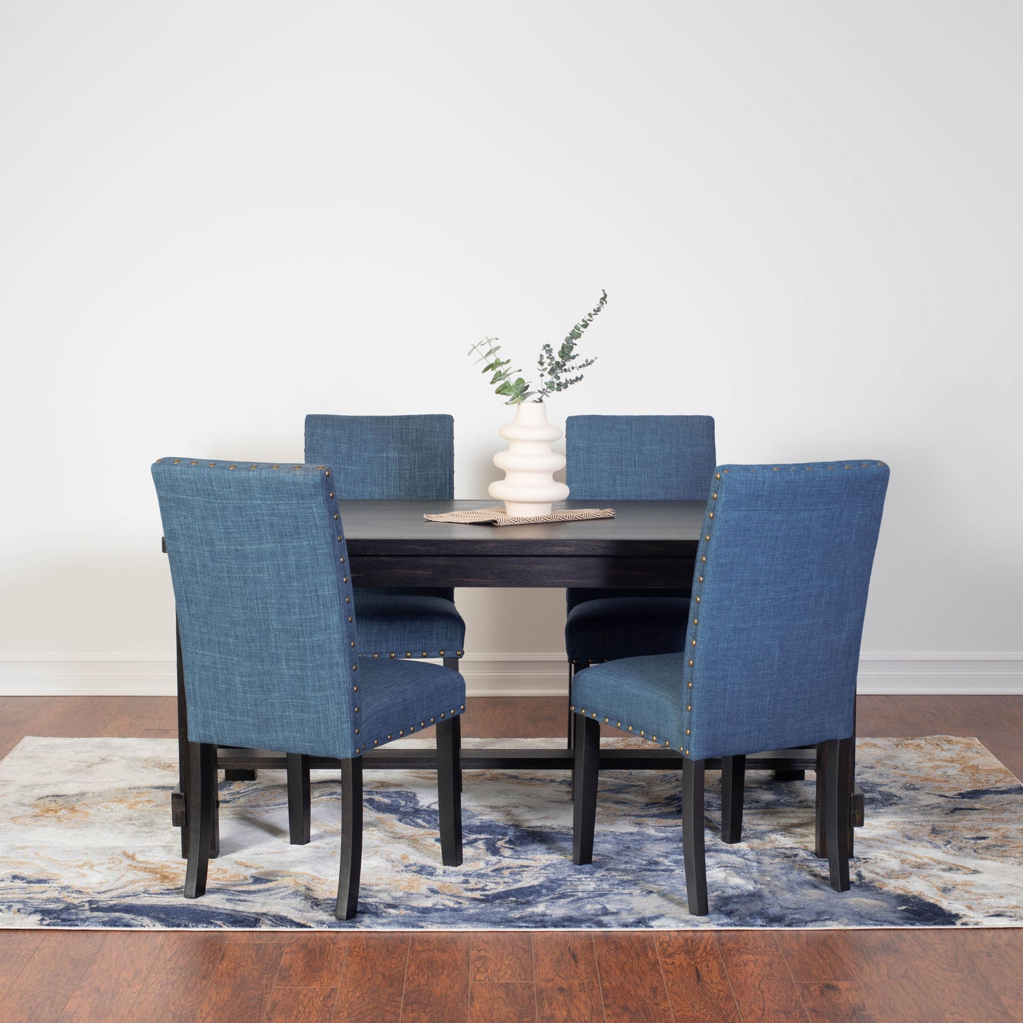 Muzzi Contemporary 5-Piece Dining Set, Dining Table with 4 Stylish Chairs