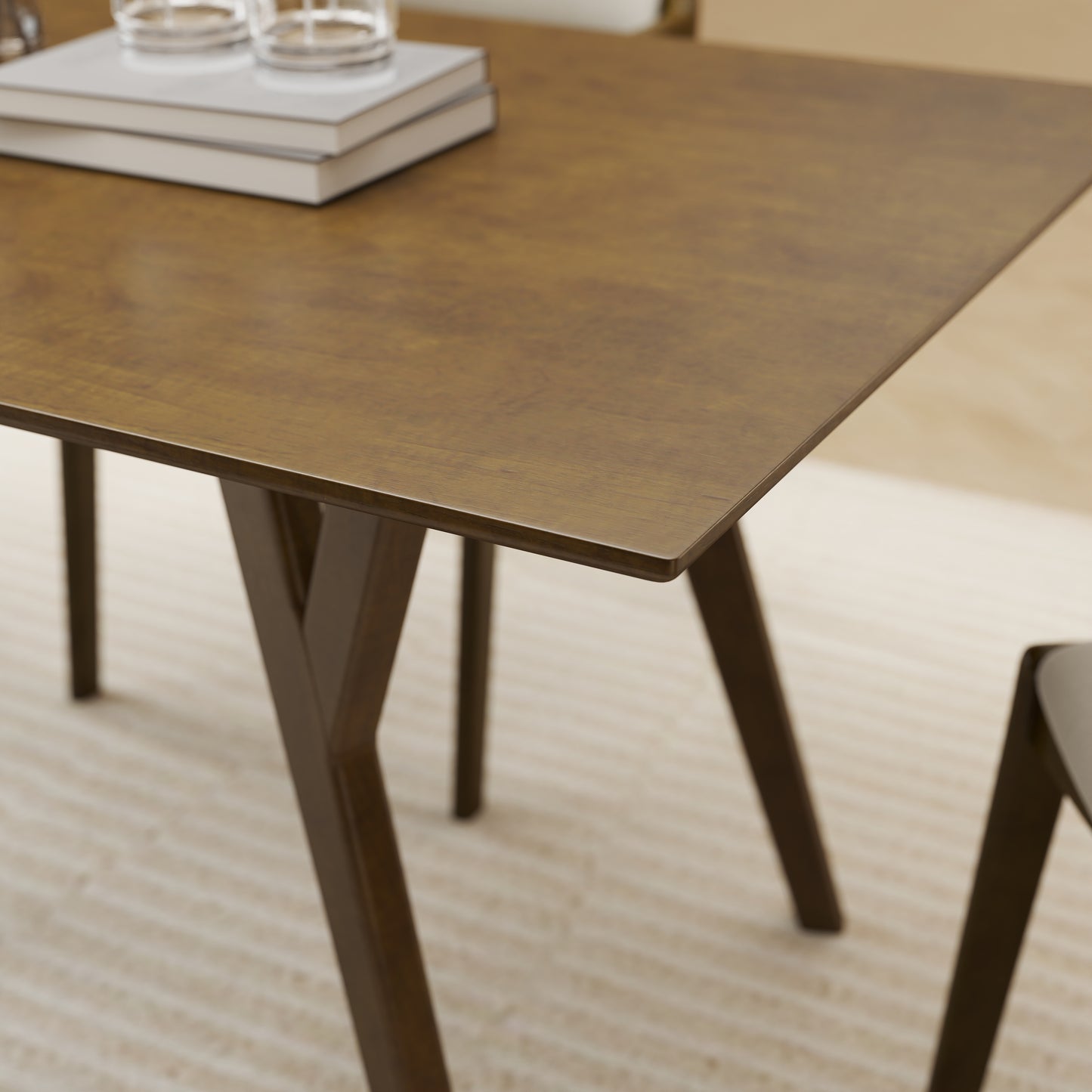 Roundhill Furniture Lavin Contemporary Walnut Finish Dining Table with Solid Wood Base