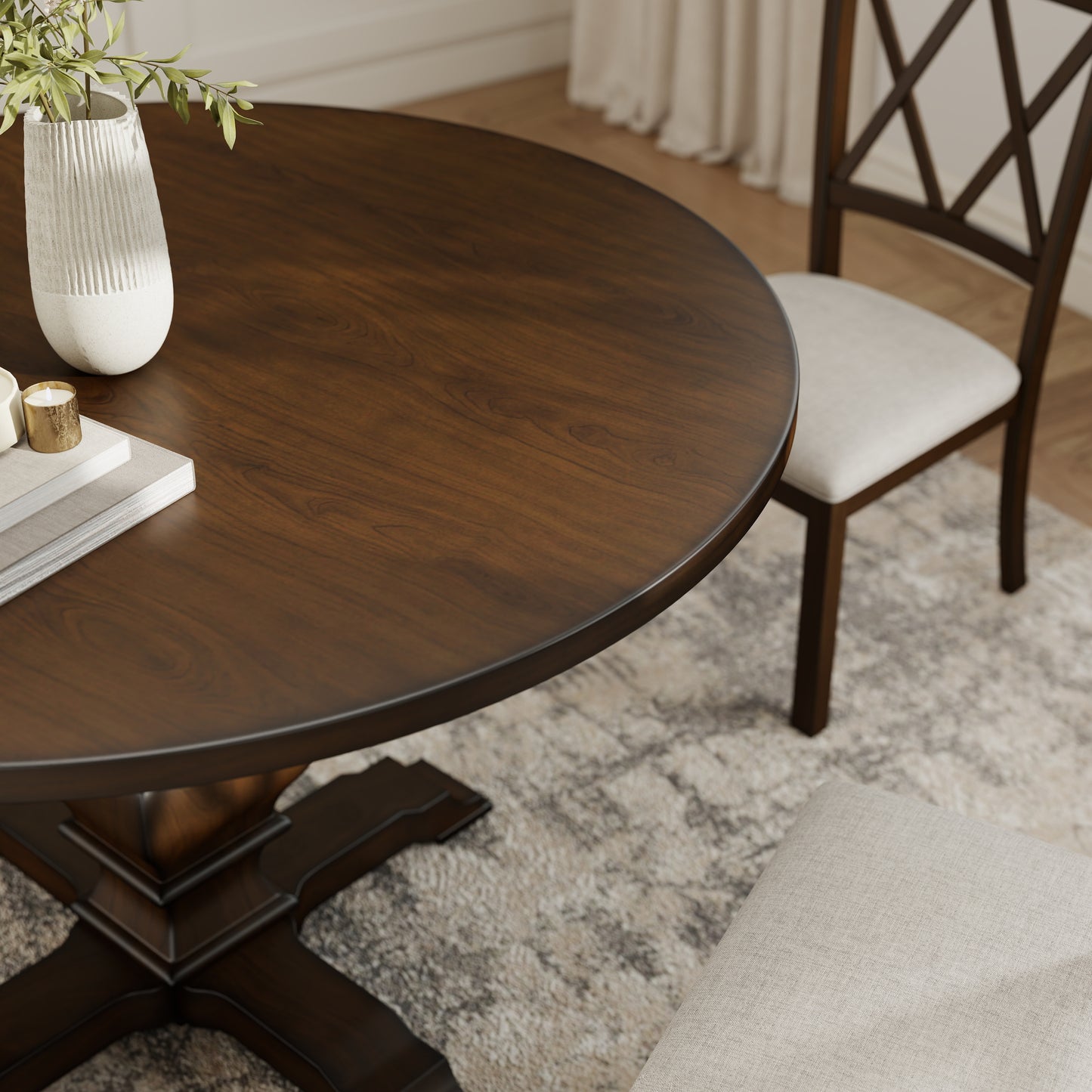 Havre 5-Piece Dining Set, Pedestal Round Table with 4 Stylish Chairs
