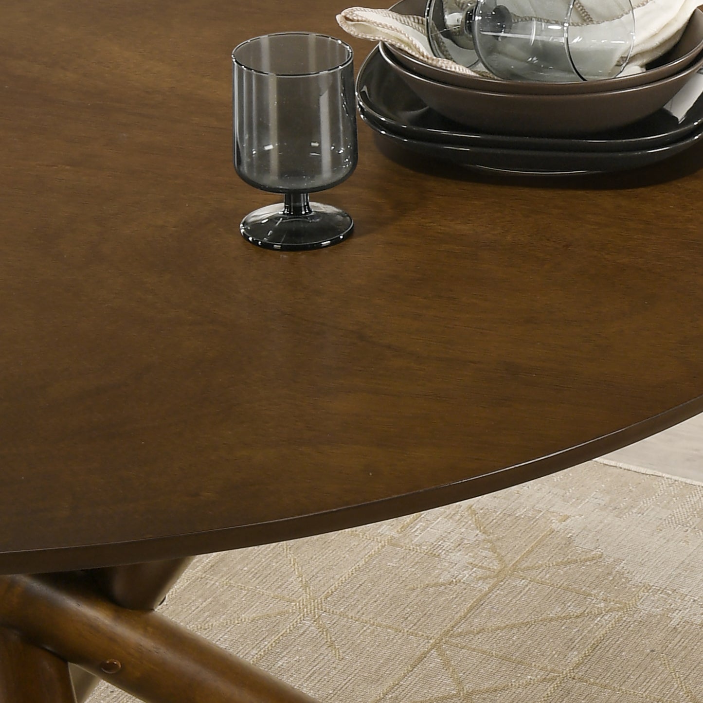 Roundhill Furniture Arnott 5-Piece Dining Set, Round Dining Table with 4 Stylish Chairs, Walnut Finish