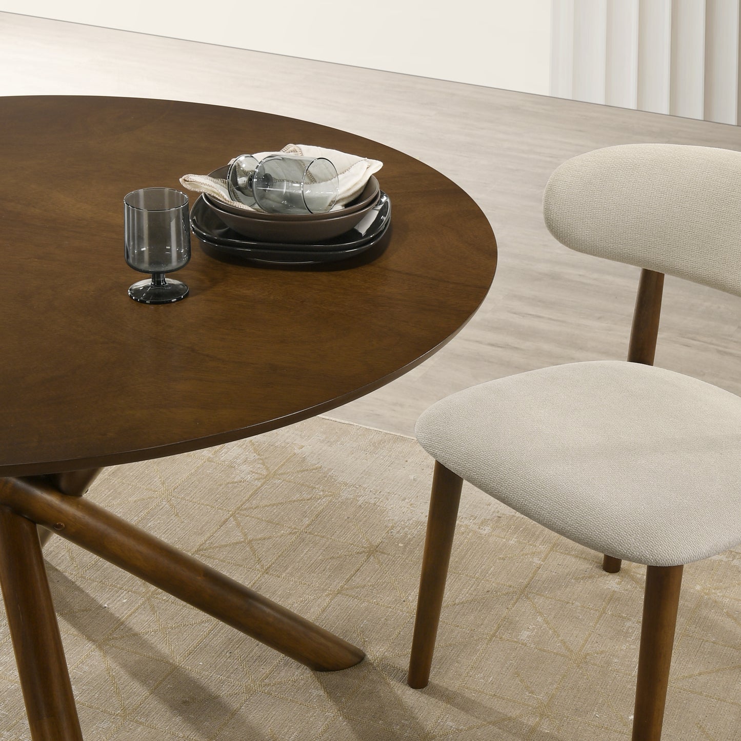 Roundhill Furniture Arnott 5-Piece Dining Set, Round Dining Table with 4 Stylish Chairs, Walnut Finish