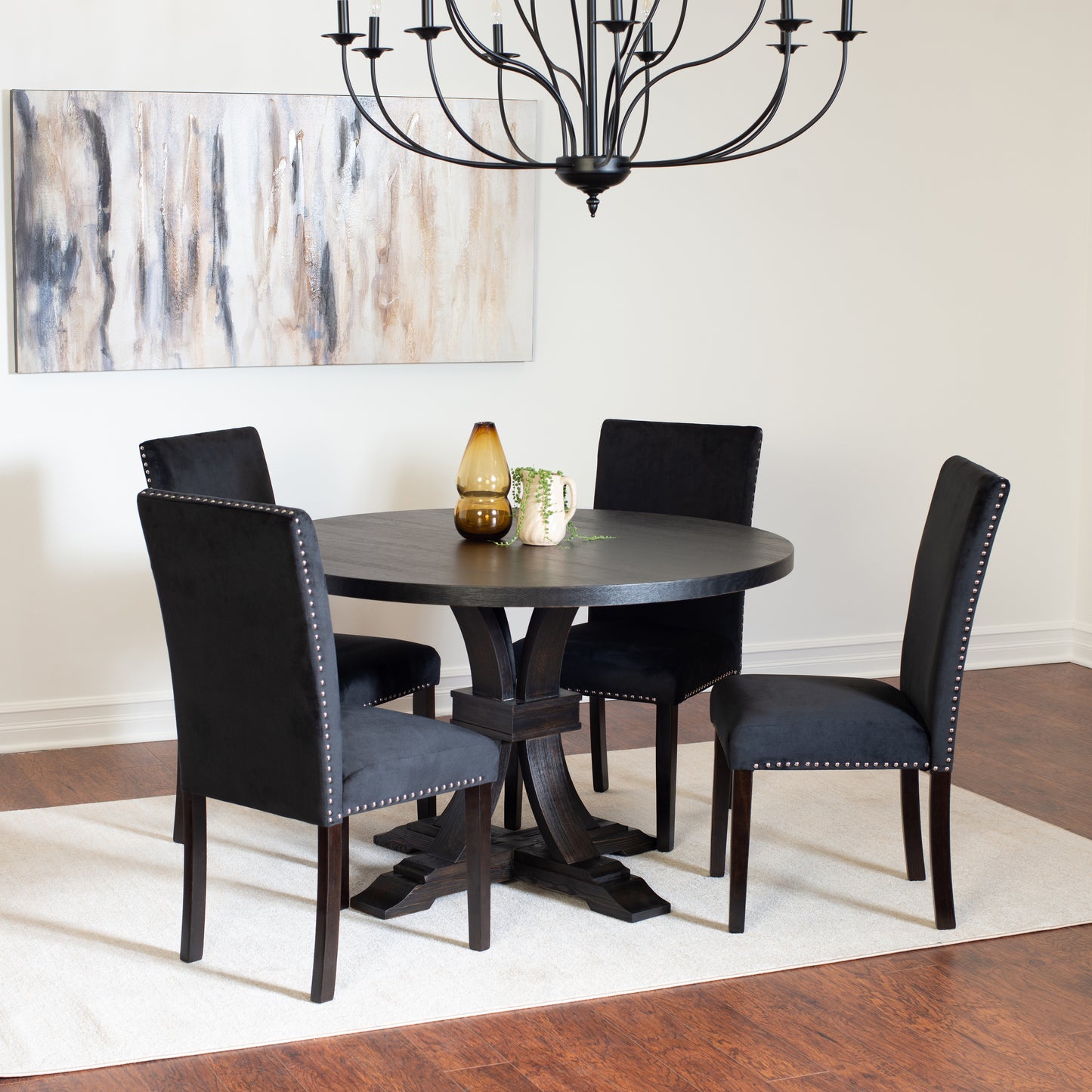 Quinlan 5-piece Dining Set, Distressed Pedestal Round Table with 4 Stylish Chairs