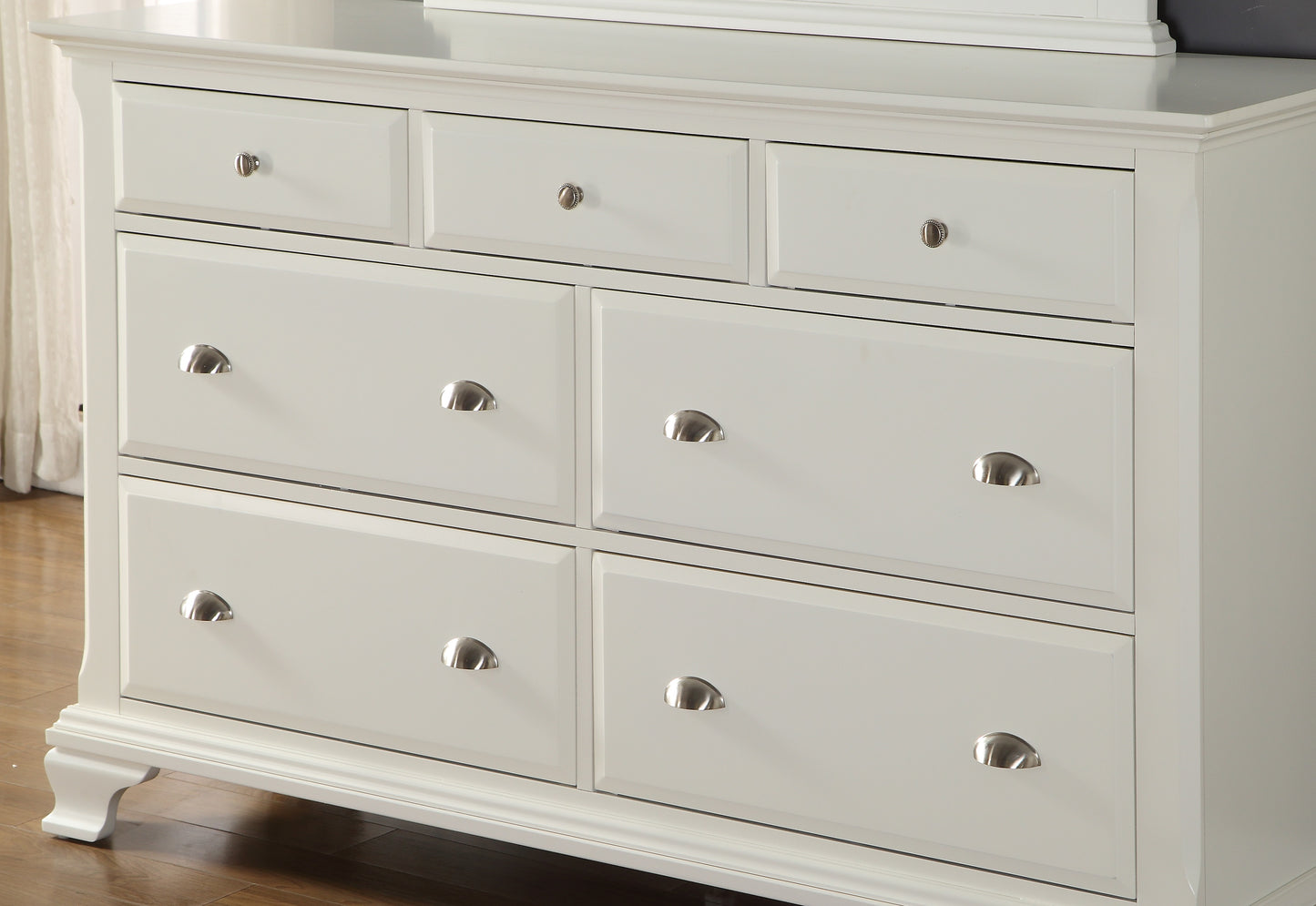 Laveno 012 White Wood 7-Drawer Dresser and Mirror