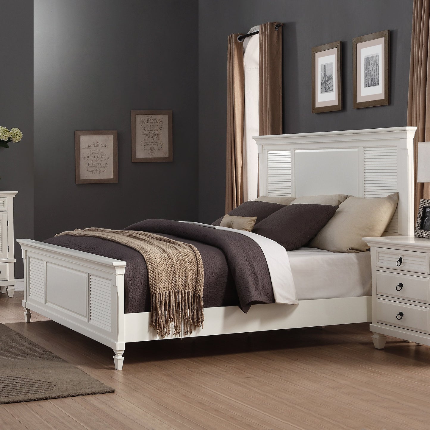 Regitina Contemporary White Wood Panel Bed