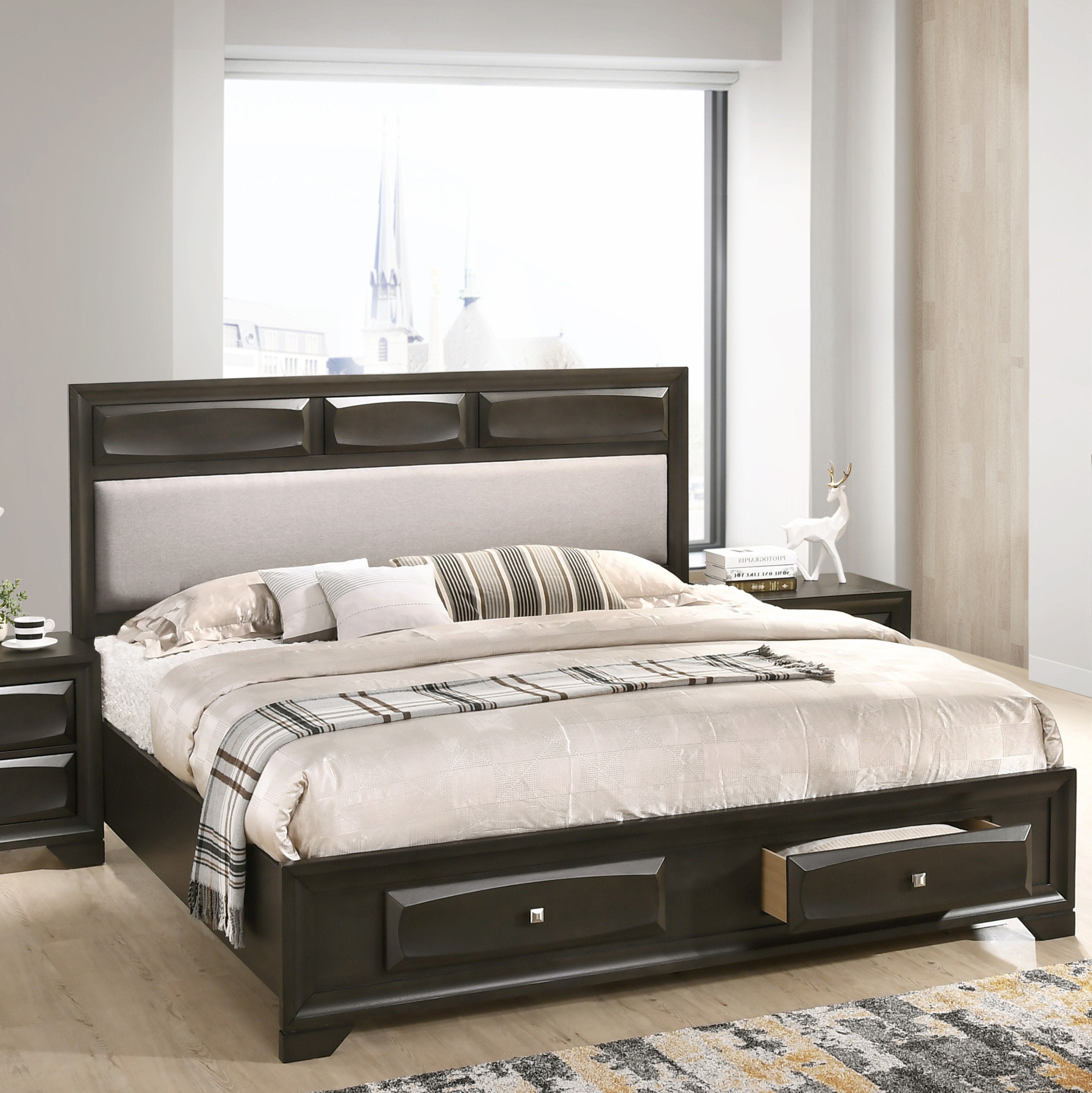 Oakland Antique Gray Finish Wood Storage Platform Bed – Roundhill Furniture