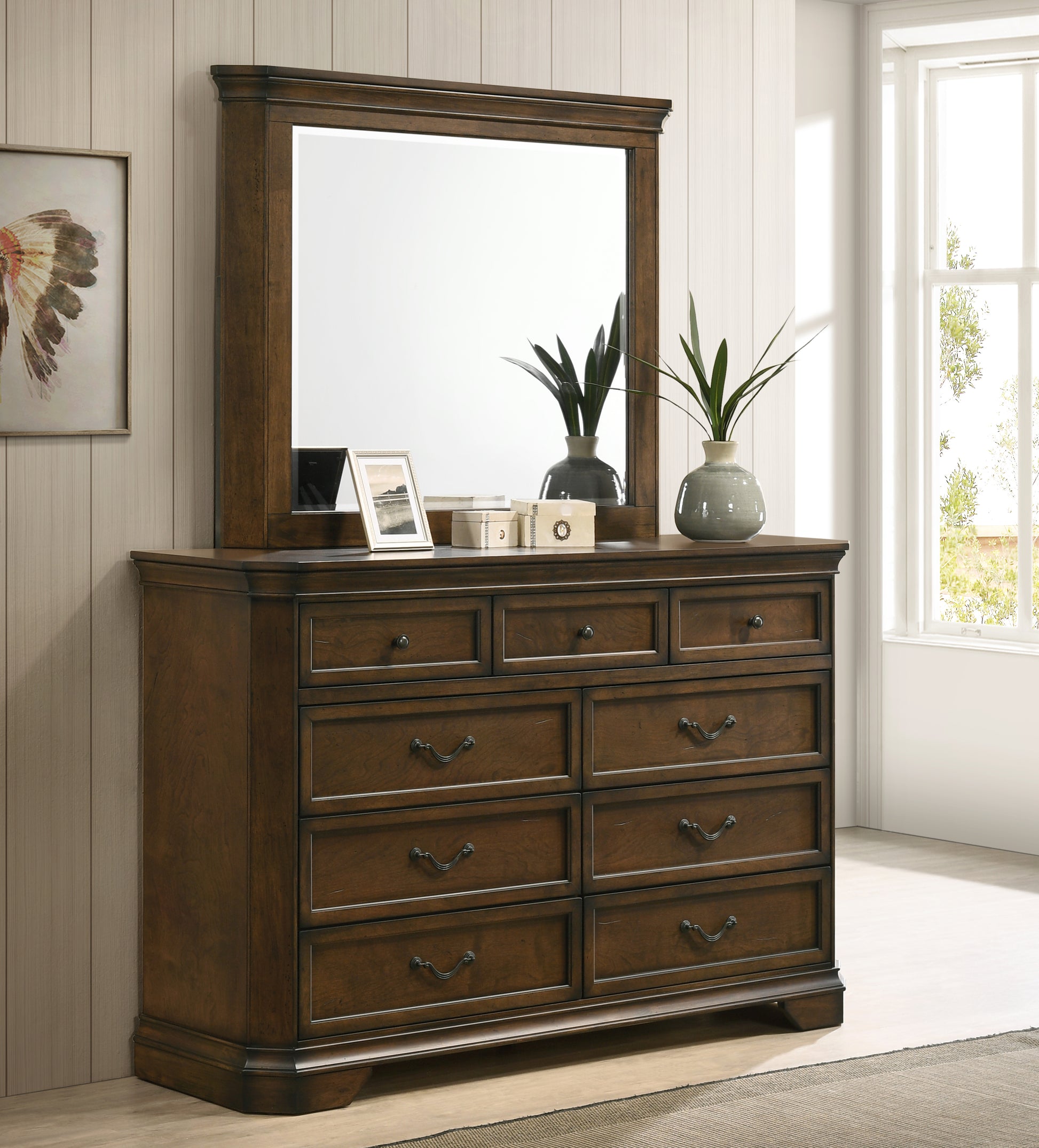 Roundhill Furniture Maderne Traditional Wood 9-Drawer Dresser with Mir Roundhill Furniture Maderne Traditional Wood 9-Drawer Dresser with Mir