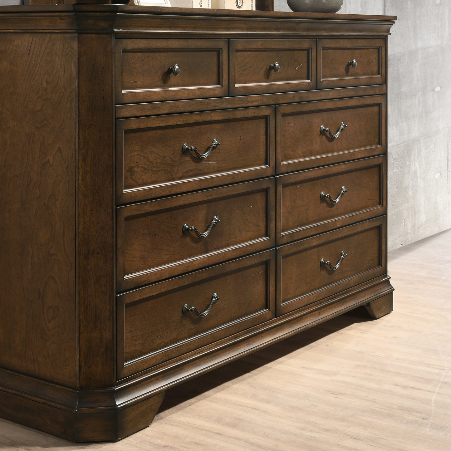 Maderne Traditional Wood 9-Drawer Dresser, Antique Walnut Finish