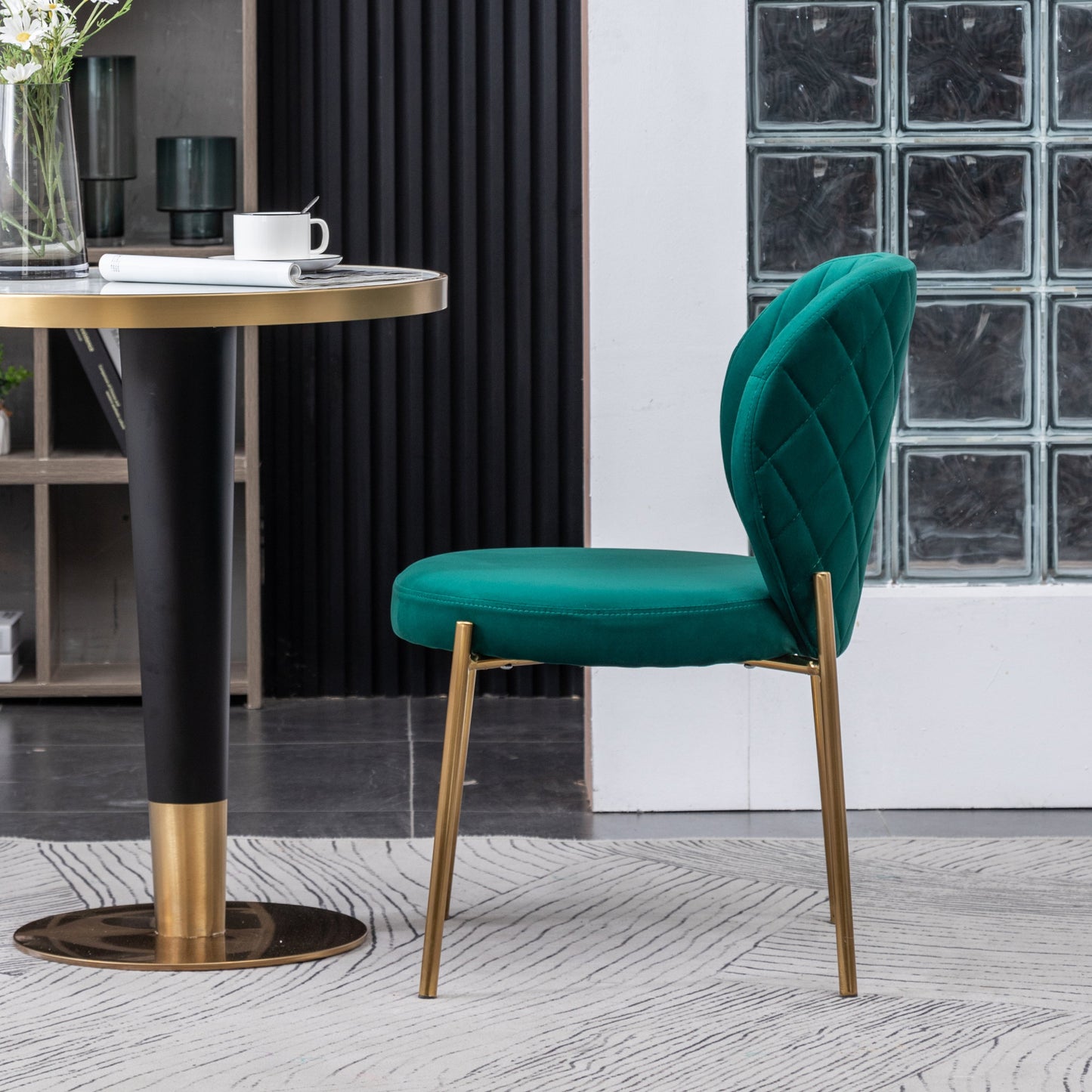 Amoa Contemporary Velvet Upholstery Dining Chair, Green
