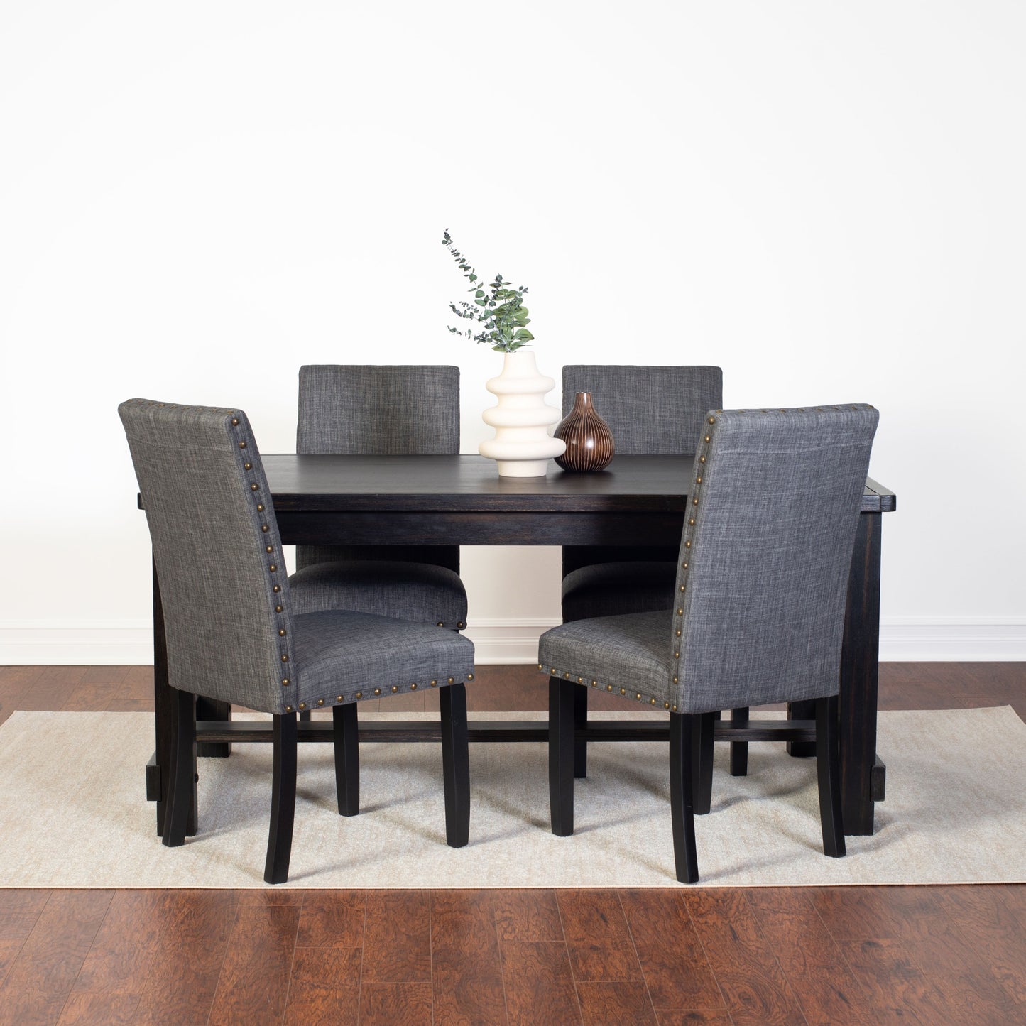 Muzzi Contemporary 5-Piece Dining Set, Dining Table with 4 Stylish Chairs
